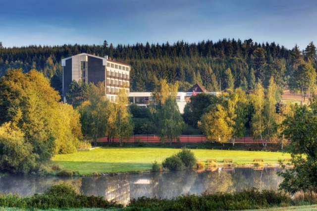 Prožijte pohodovou letní dovolenou na Českomoravské vrchovině v pohodlí oblíbeného Hotelu Skalský dvůr.